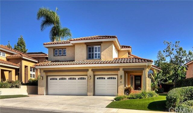 Property Photo: 6 Via Tranquila CA 92688