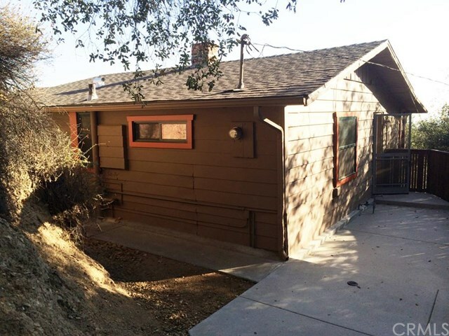 Property Photo:  430 N Mountain Trail  CA 91024 