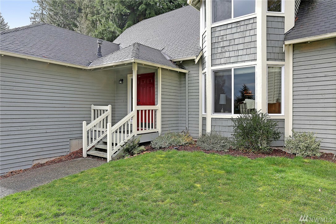 Property Photo:  16420 3rd Dr SE  WA 98012 