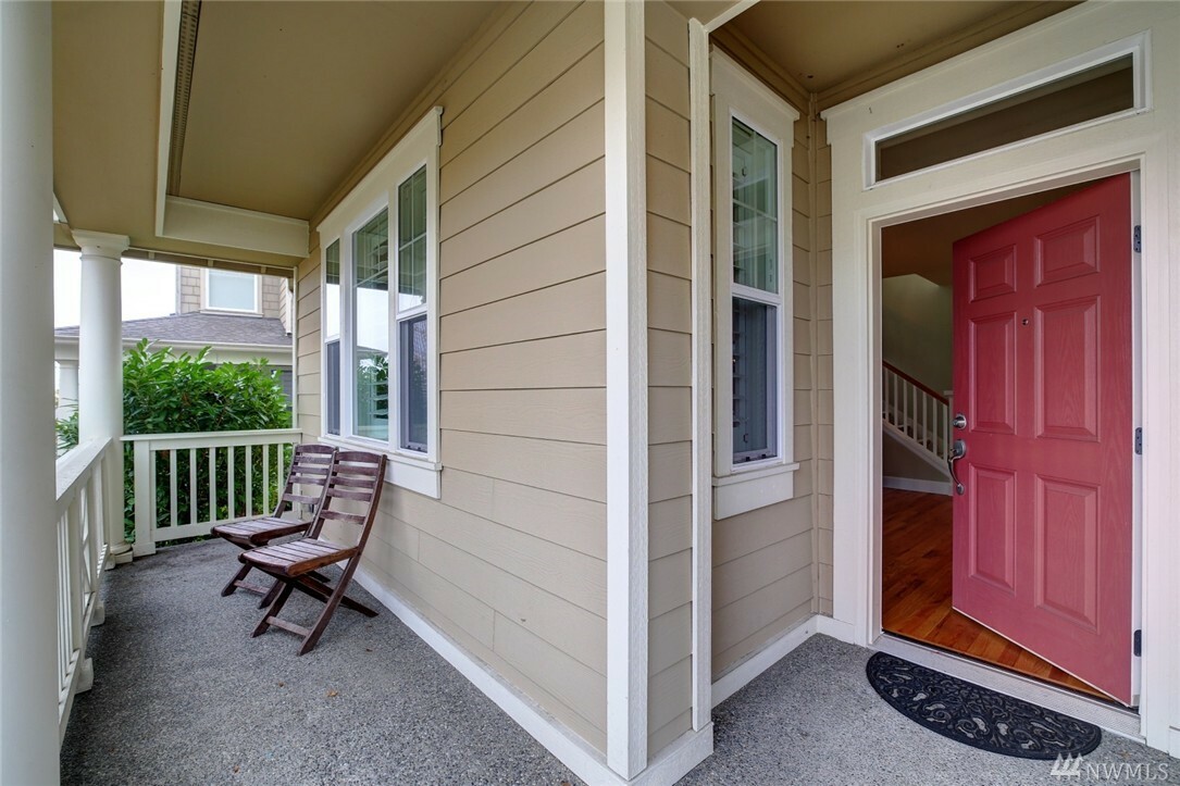 Property Photo:  34401 SE Cochrane St  WA 98065 