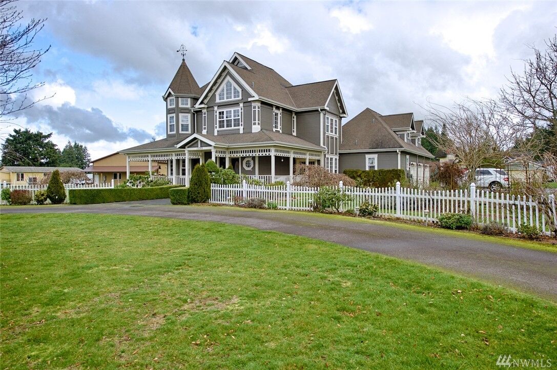 Property Photo:  11285 Whistle Lake Rd  WA 98221 