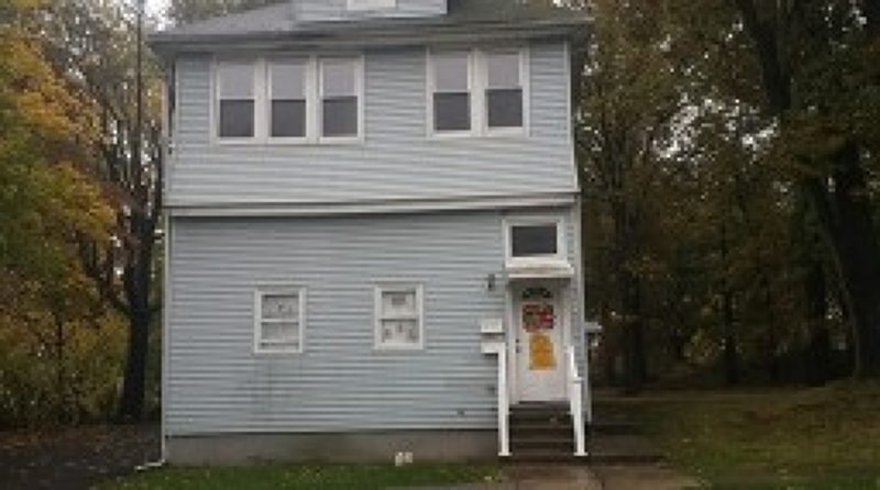 Property Photo: 252 E 9th Ave NJ 07203