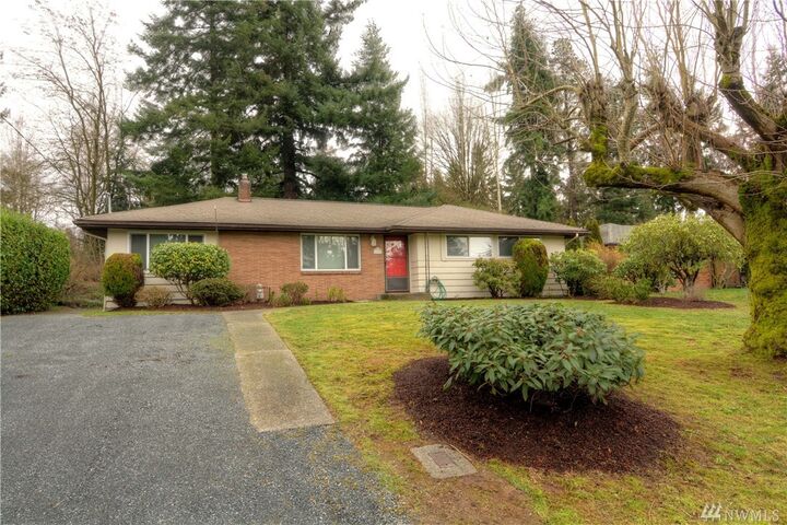 Property Photo: 11632 4th Ave S WA 98168