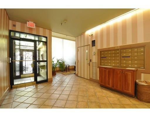 Property Photo:  142 Commercial St 604  MA 02109 