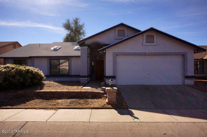 Property Photo:  2791 W Woodview Crest Drive  AZ 85742 