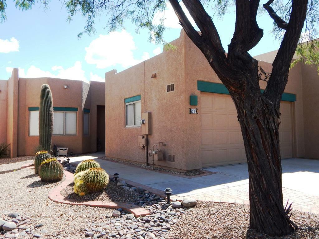 Property Photo:  585 W Union Bell Drive  AZ 85614 