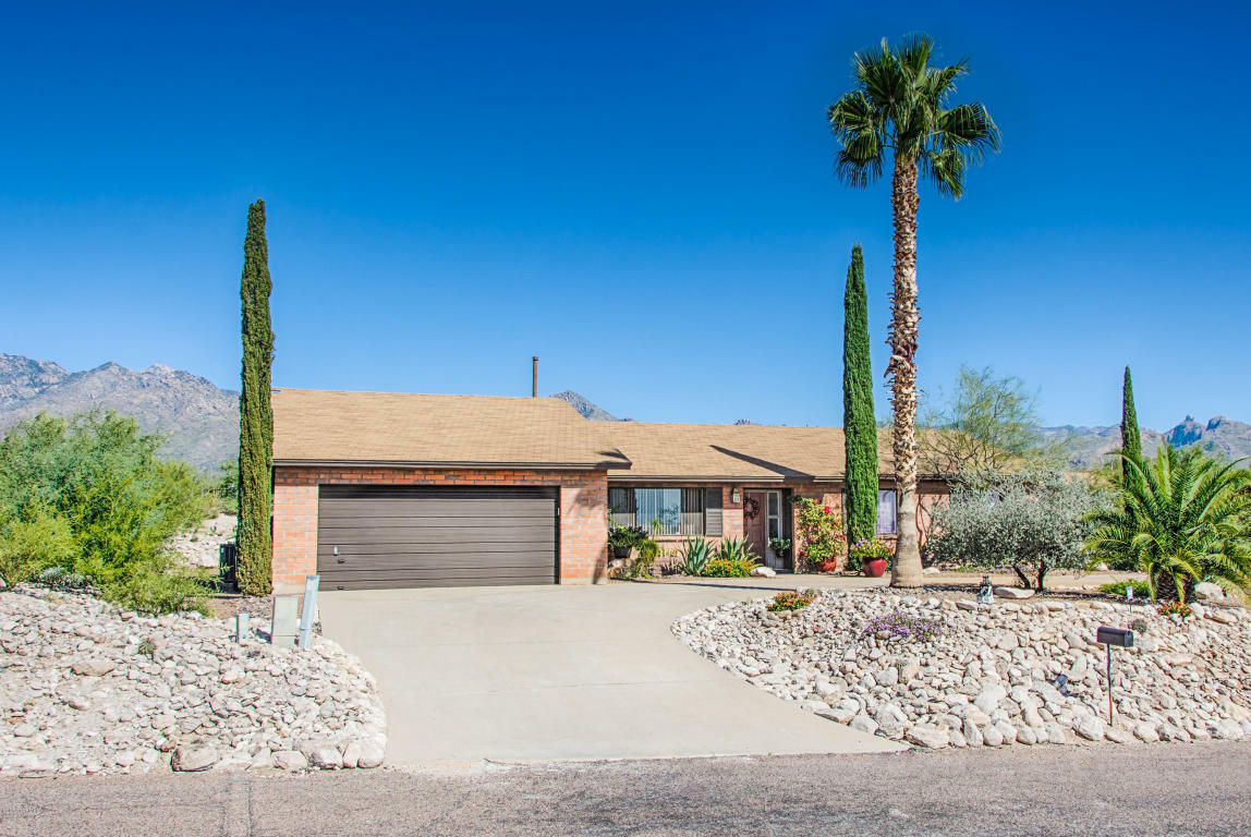 Property Photo:  7241 E Clayridge Drive  AZ 85750 