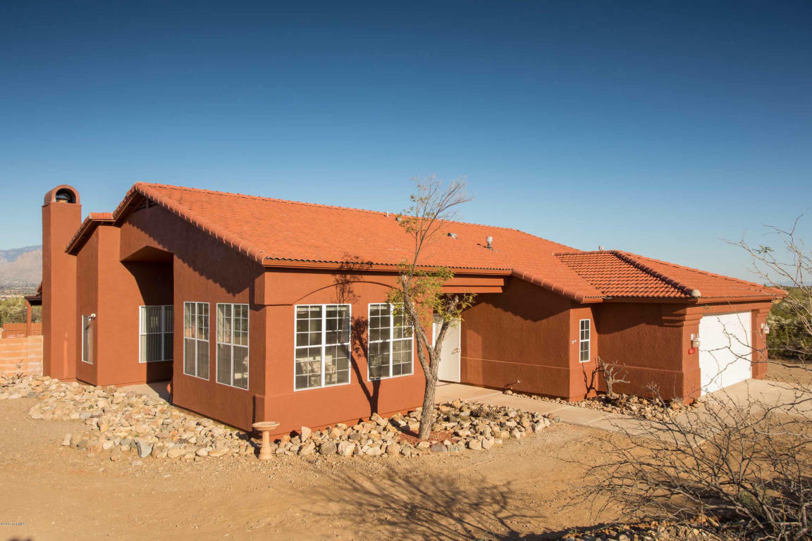 Property Photo:  5651 W Molloy Road  AZ 85745 