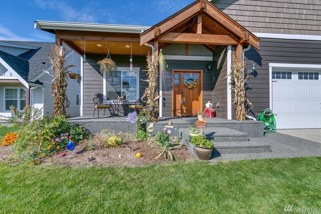 Property Photo: 2227 Shea Street WA 98264