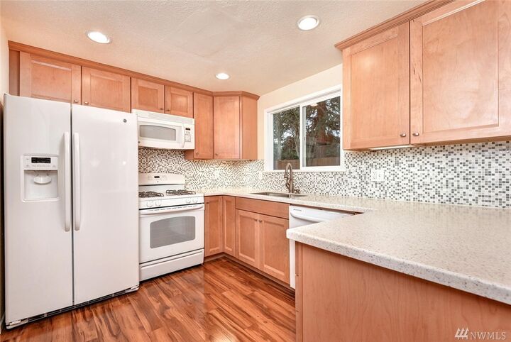 Property Photo: 19507 170th Avenue NE WA 98072