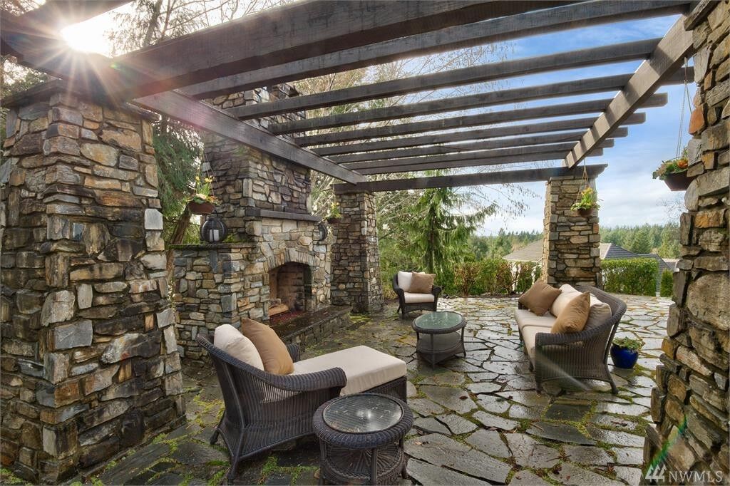 Property Photo:  4612 N Foxglove Dr NW  WA 98332 