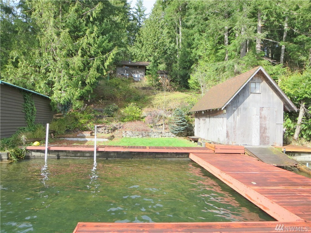 Property Photo:  2219 Summit Lake Shore Rd NW  WA 98502 