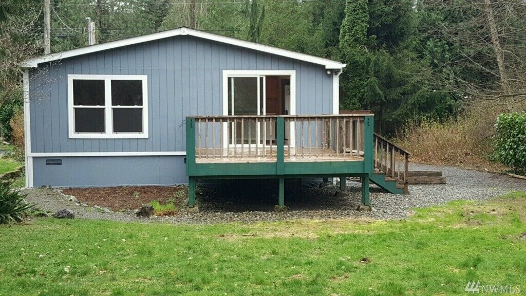 Property Photo: 44225 Fir Rd WA 98251