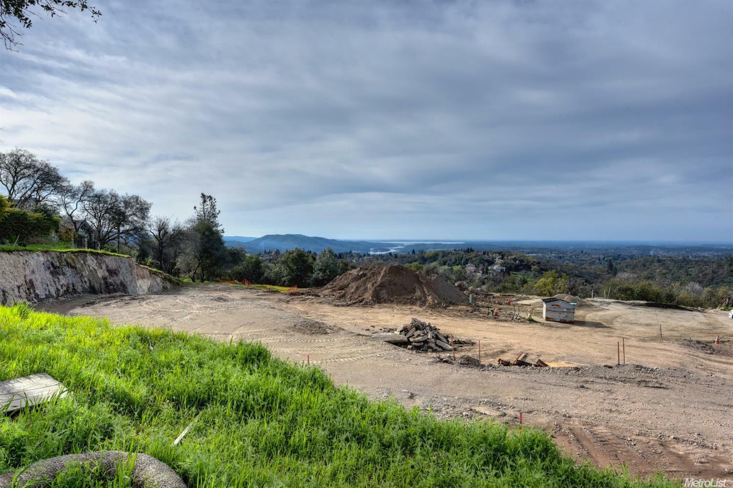 Property Photo: 1114 Pick N Shovel Court CA 95603