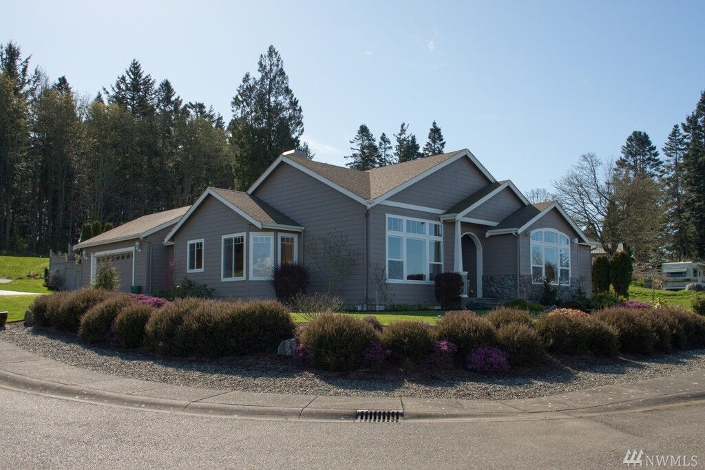 Property Photo: 5657 Whitehorn Way WA 98230