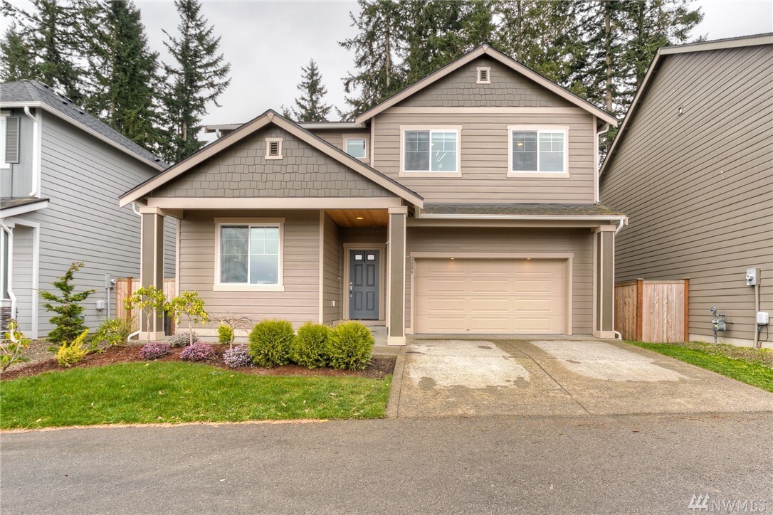 Property Photo: 2606 57th St SE WA 98092