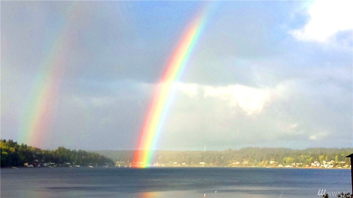 Property Photo:  741  Fox Drive  WA 98333 