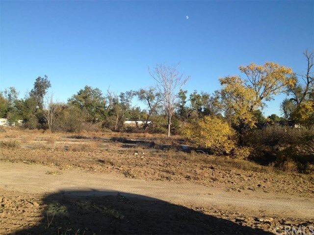 Property Photo:  18572 Clark Street  CA 92570 