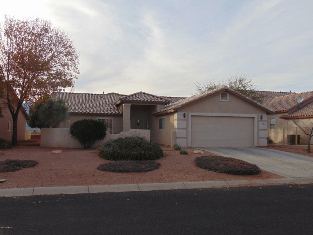 Property Photo: 740 S Golf View AZ 86325