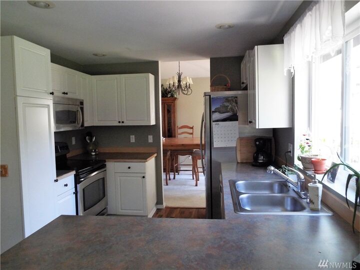 Property Photo:  24448 234th Wy SE  WA 98038 