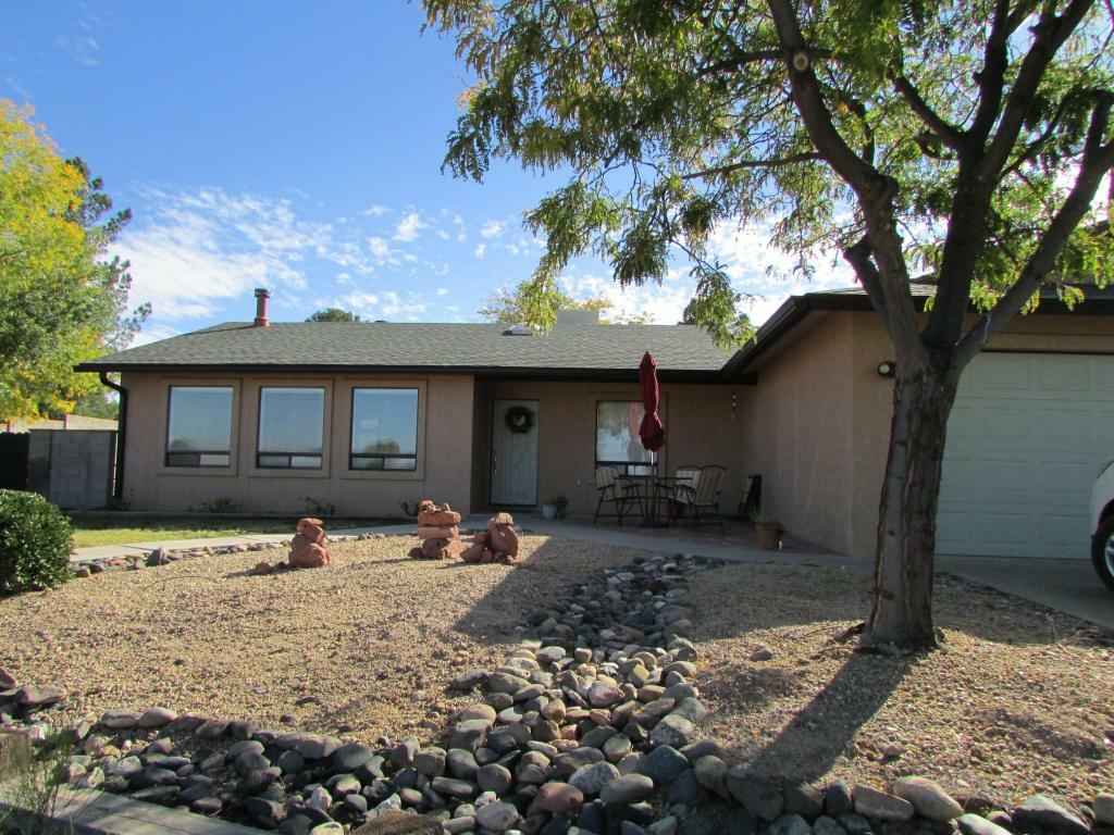 Property Photo:  723 E Cherry Hills Way  AZ 86326 