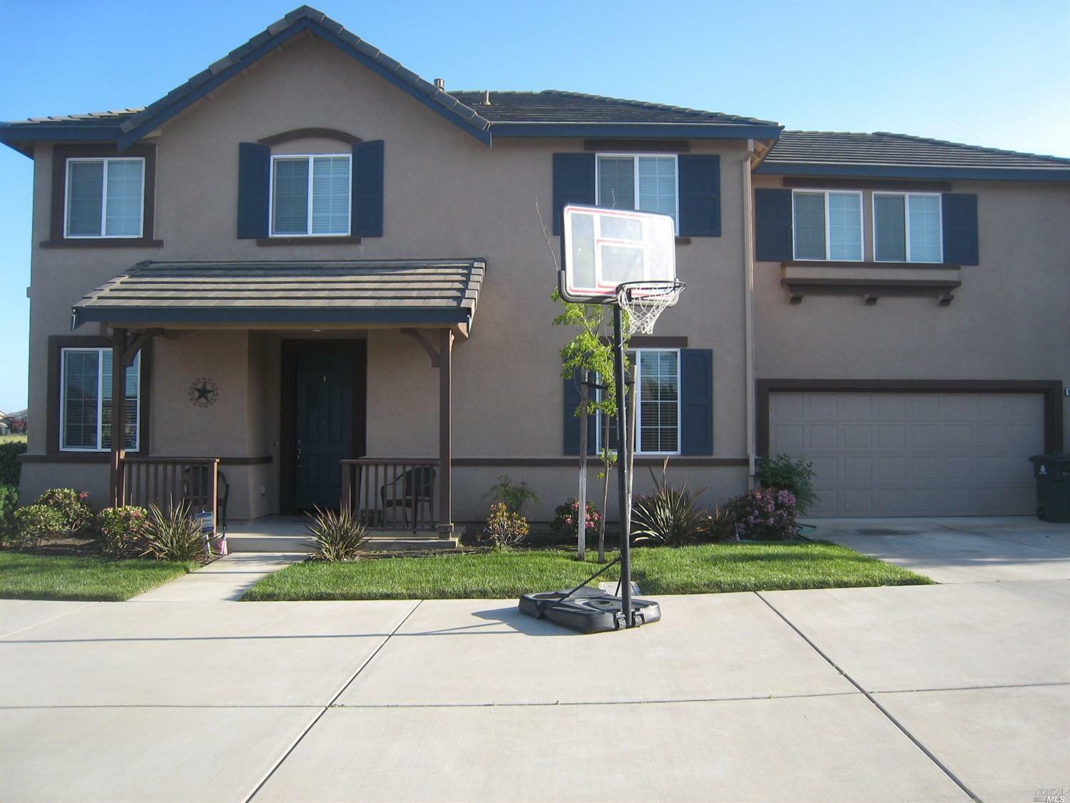 Property Photo:  1078 Barnsbury Court  CA 95687 