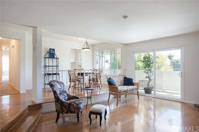 Property Photo: 1321 Beryl Street 203 CA 90277