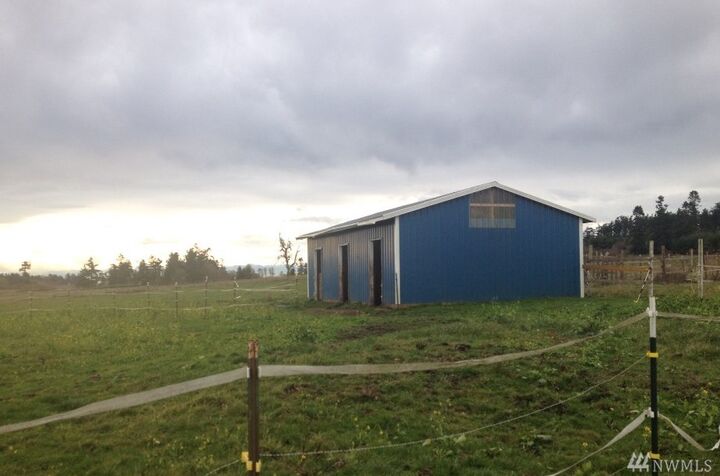 Property Photo: 983 Bailer Hill Rd WA 98250