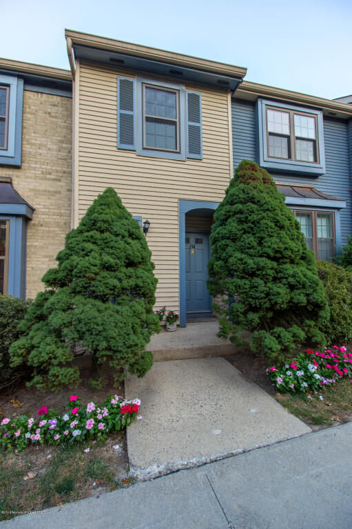 Property Photo:  134 Dumbarton Hill Court  NJ 07747 