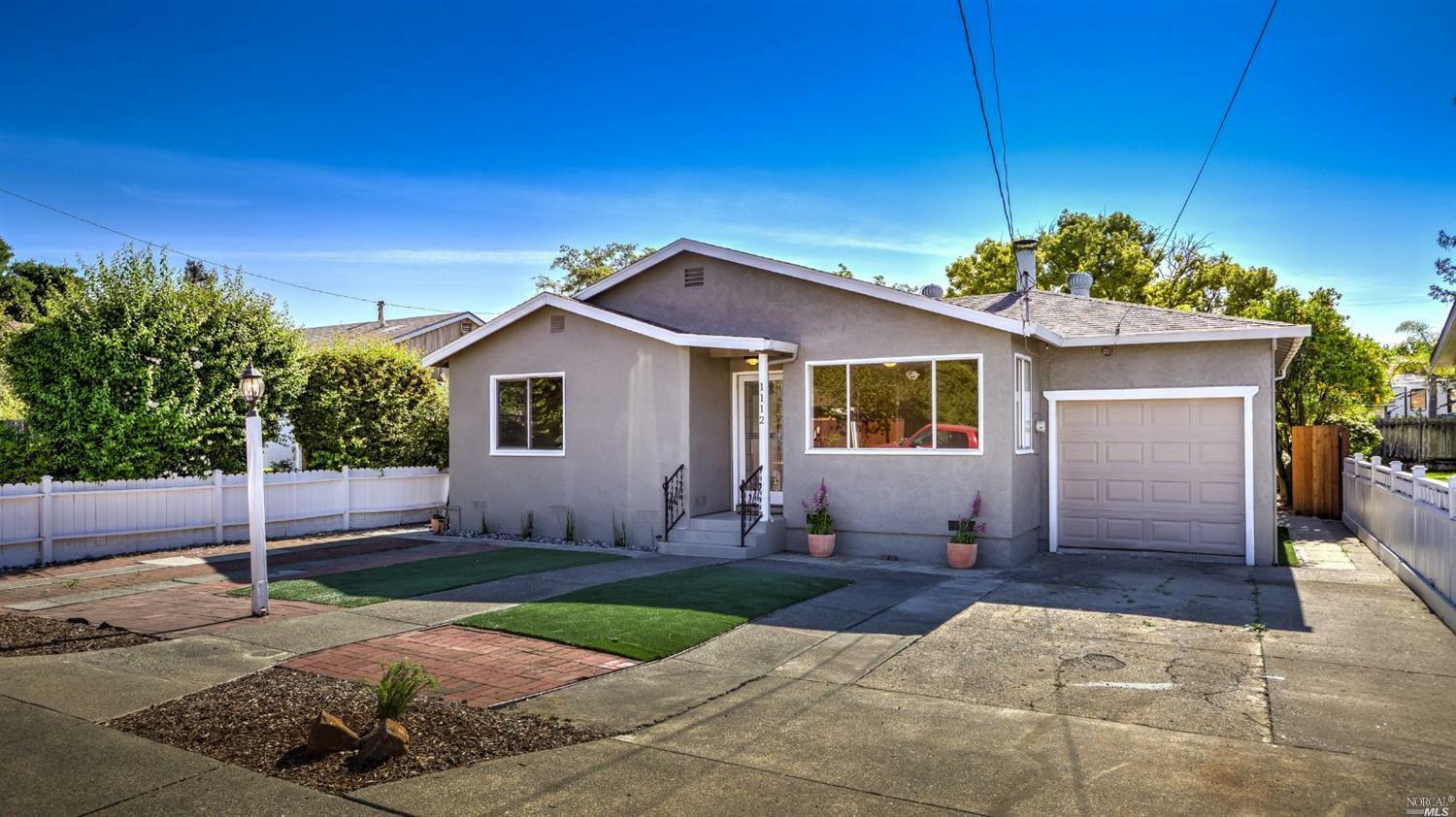 Property Photo:  1112 2nd Street  CA 94945 