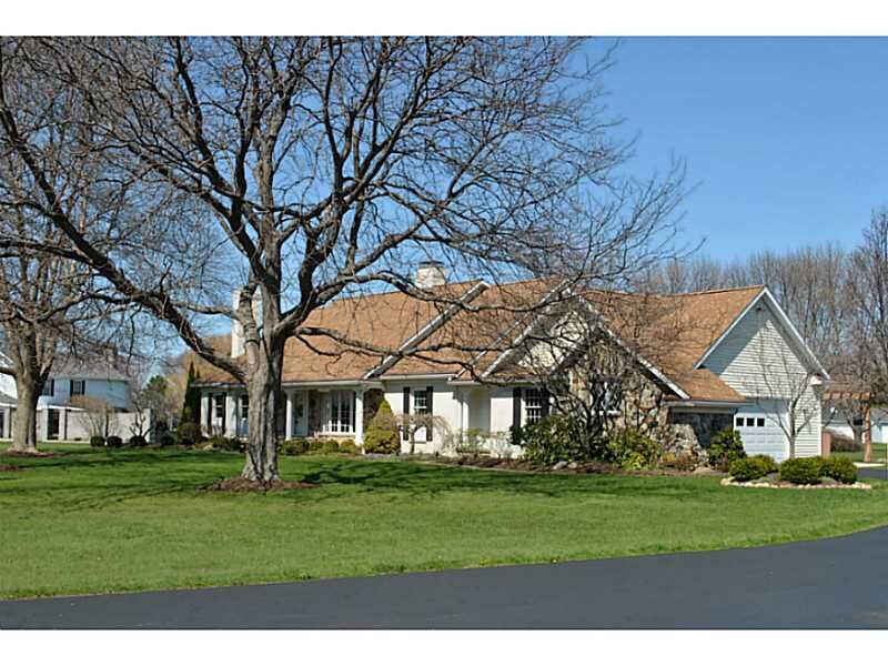 Property Photo:  601 Lyme Court  PA 16505 