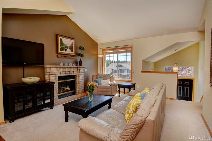 Property Photo:  821 180th St SW  WA 98037 