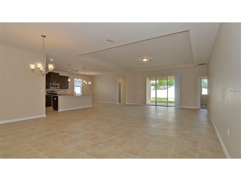 Property Photo: 15604 Trinity Fall Way FL 34212