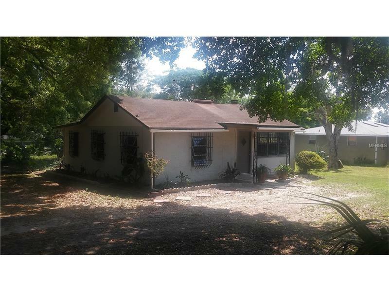 Property Photo:  925 E Silver Star Road  FL 34761 