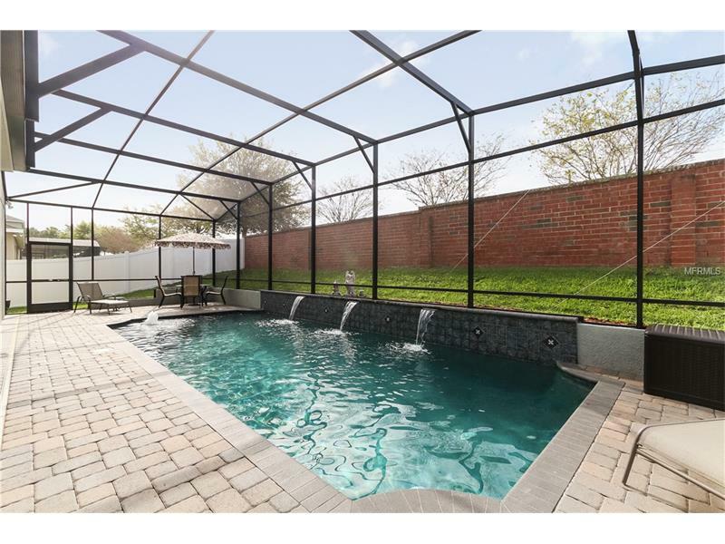 Property Photo: 15640 Granlund Street FL 34787