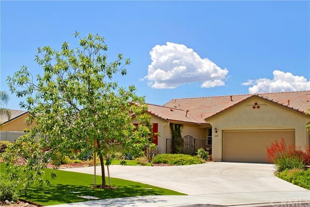 Property Photo:  35277 Goldthread Lane  CA 92563 