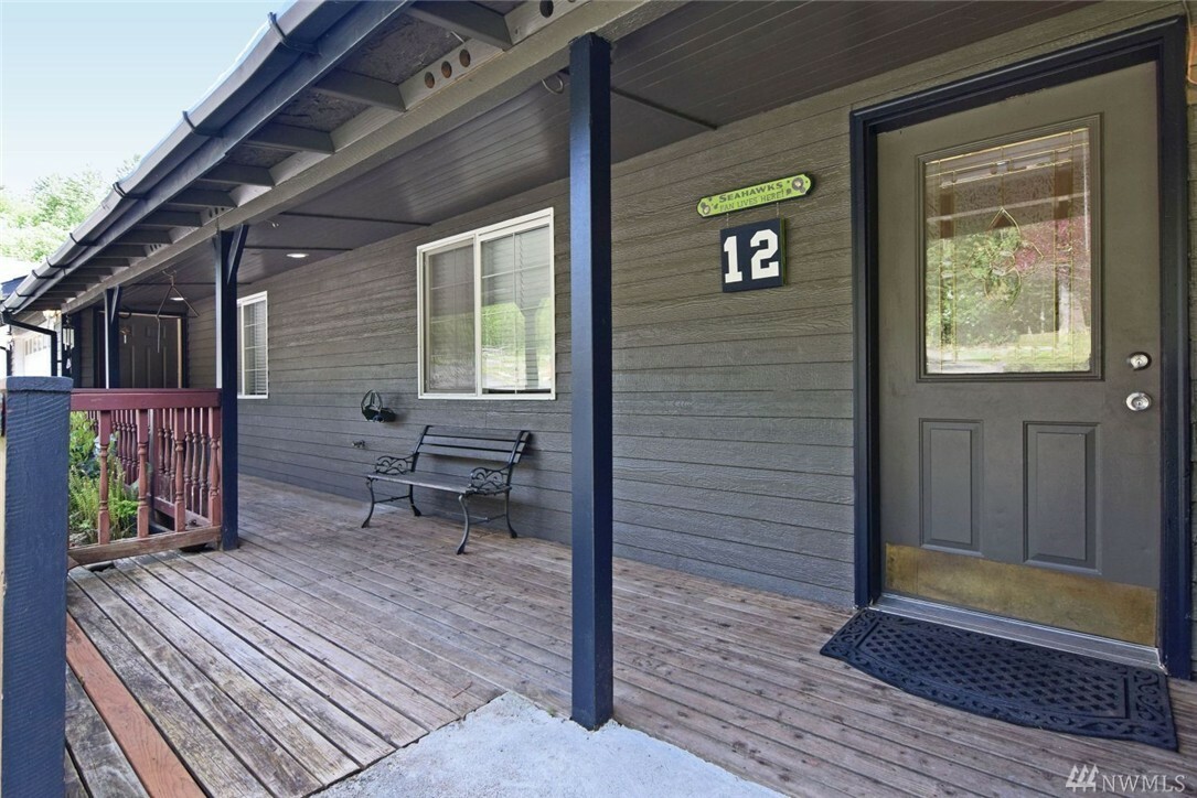 Property Photo:  22606 225th St SE  WA 98272 