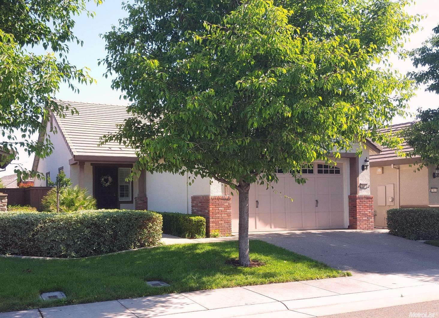 Property Photo:  7809 Barnsley Way  CA 95757 