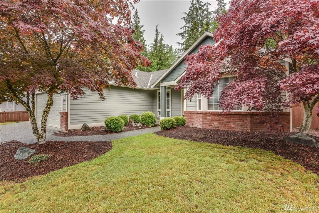 Property Photo:  2821 107th Place SE  WA 98208 