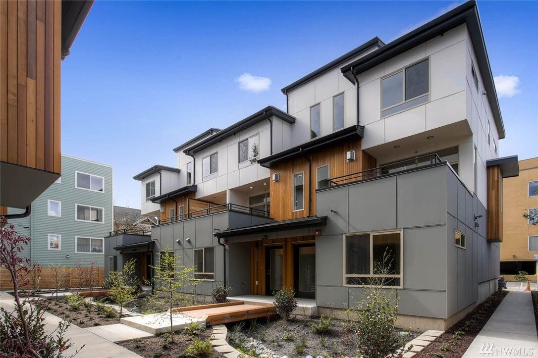 Property Photo:  3013 60th Ave SW  WA 98116 