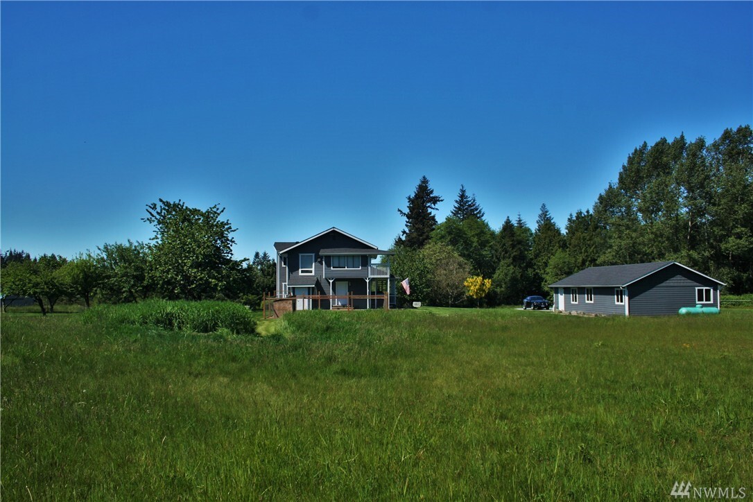 Property Photo: 19629 Cygnus Lane WA 98273
