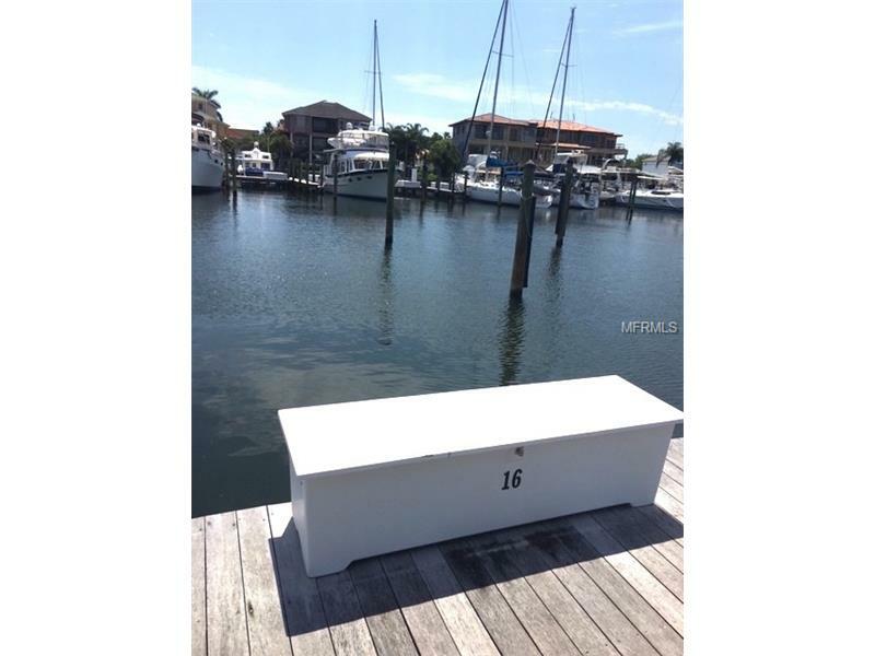 Property Photo: 6300 Pasadena Point Boulevard S 16 FL 33707