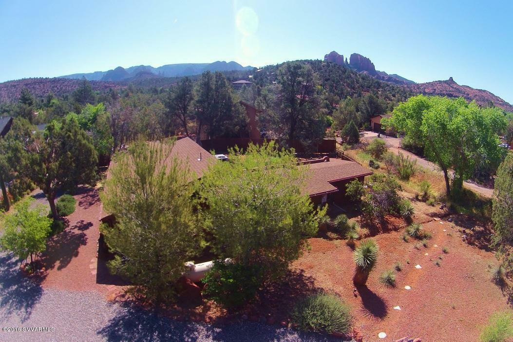 Property Photo: 2030 Red Rock Loop Rd AZ 86336
