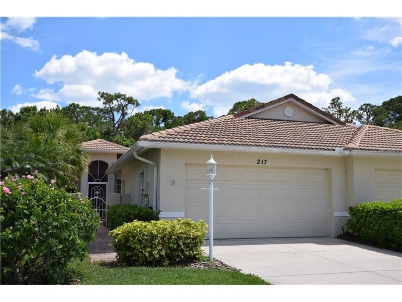 Property Photo: 217 Auburn Woods Circle FL 34292