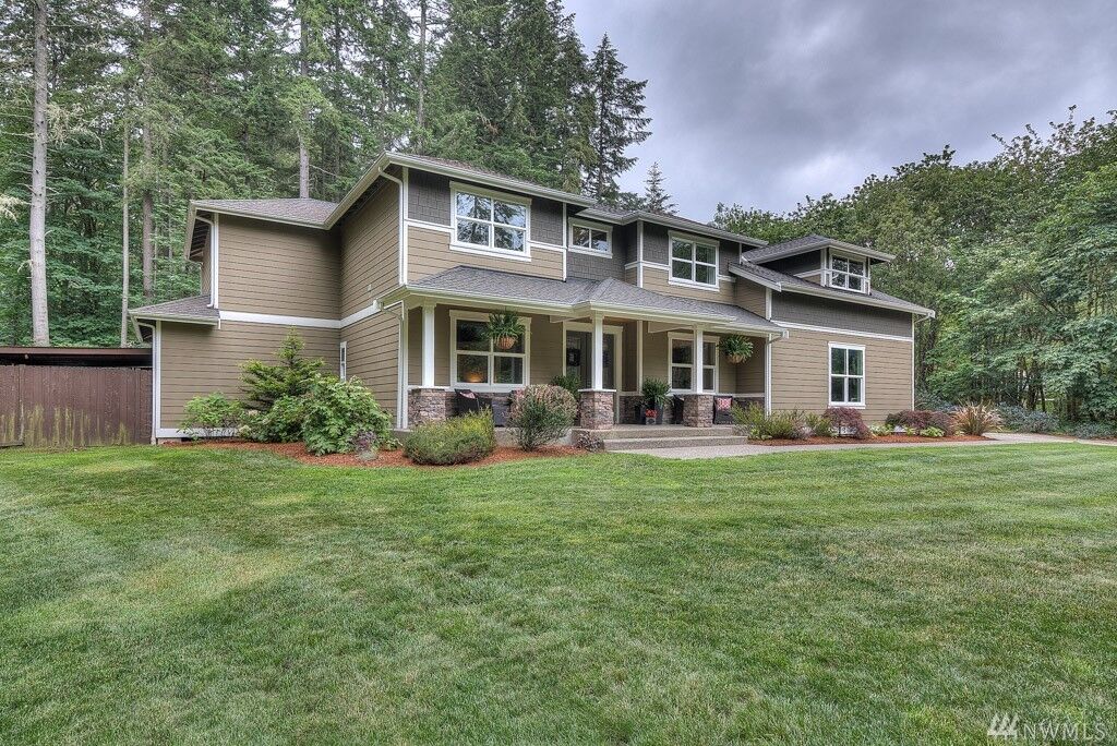 Property Photo:  1302 Mowitch Drive Fi  WA 98333 