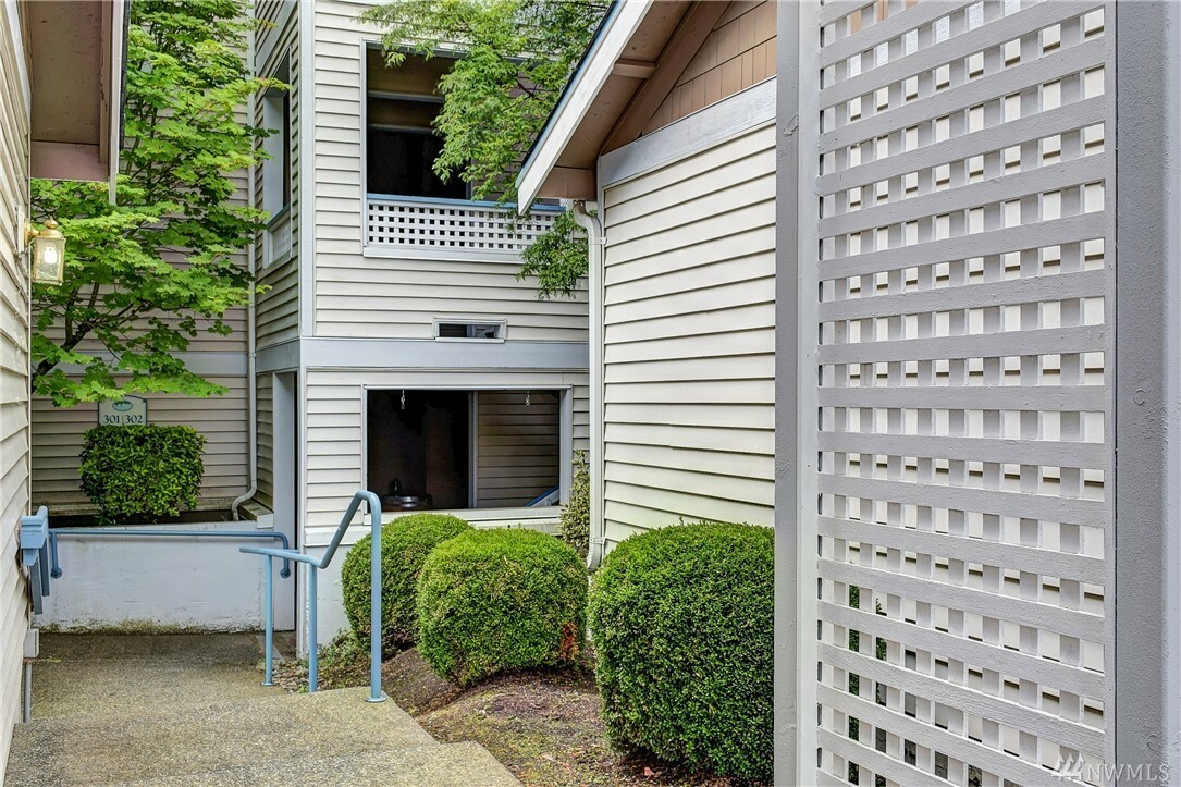 Property Photo:  23908 Bothell Everett Highway D202  WA 98021 