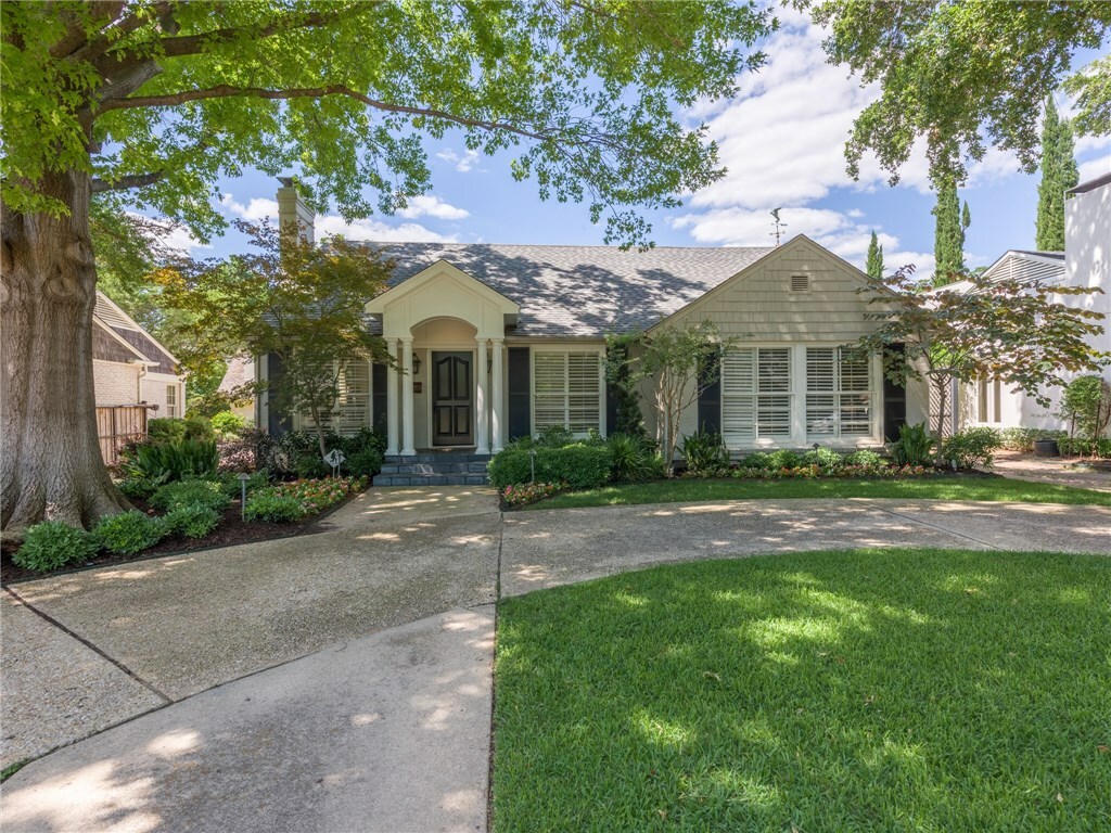 Property Photo:  4654 Belclaire Avenue  TX 75209 