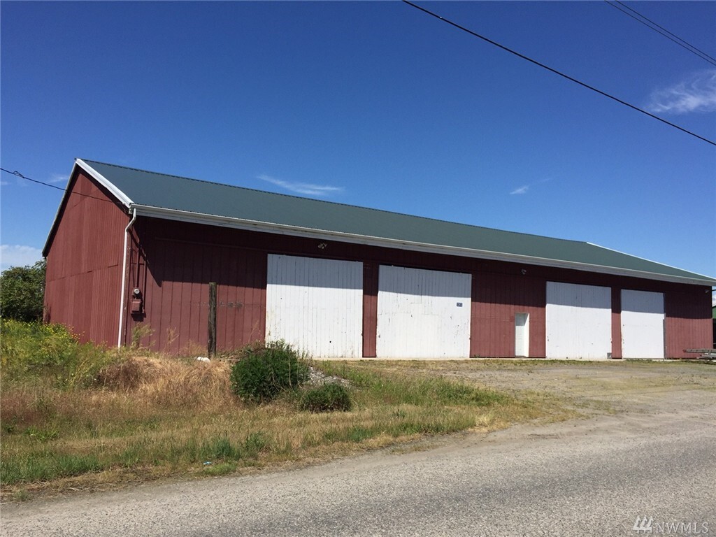 Property Photo: 12413 Downey Rd WA 98257