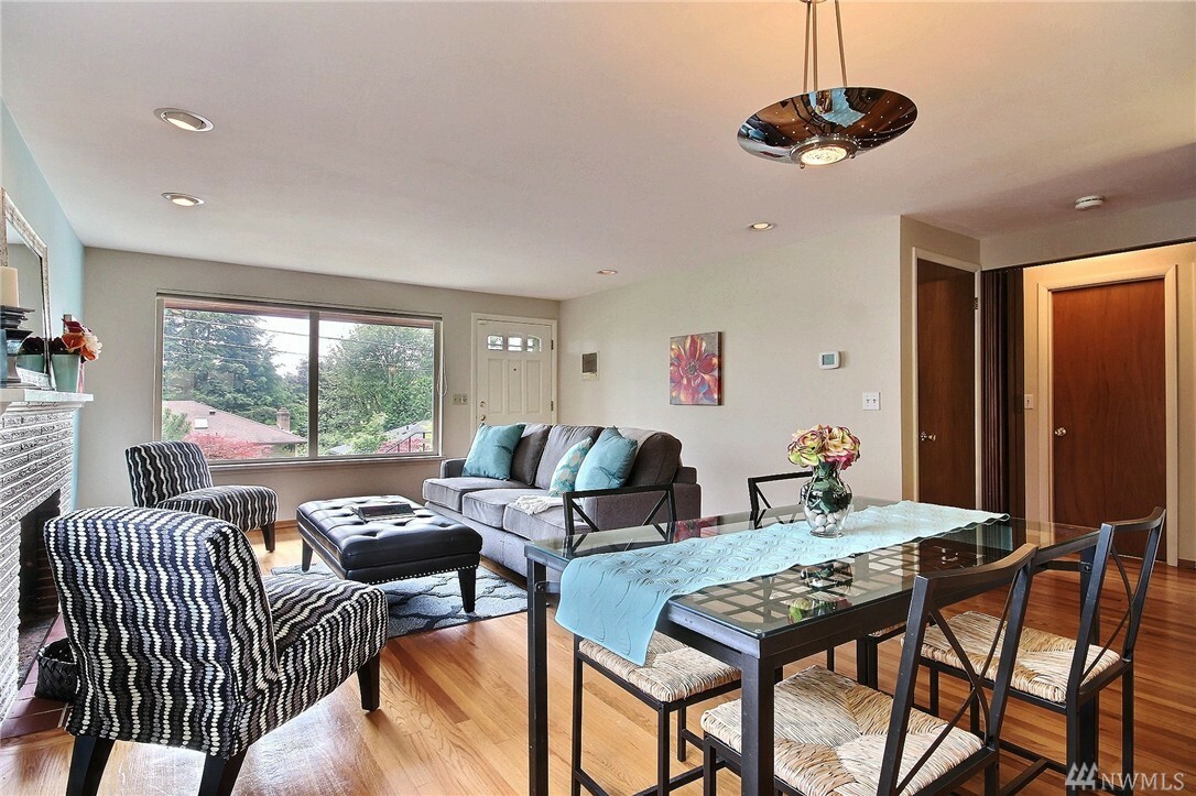 Property Photo: 2508 NE 130th St WA 98125