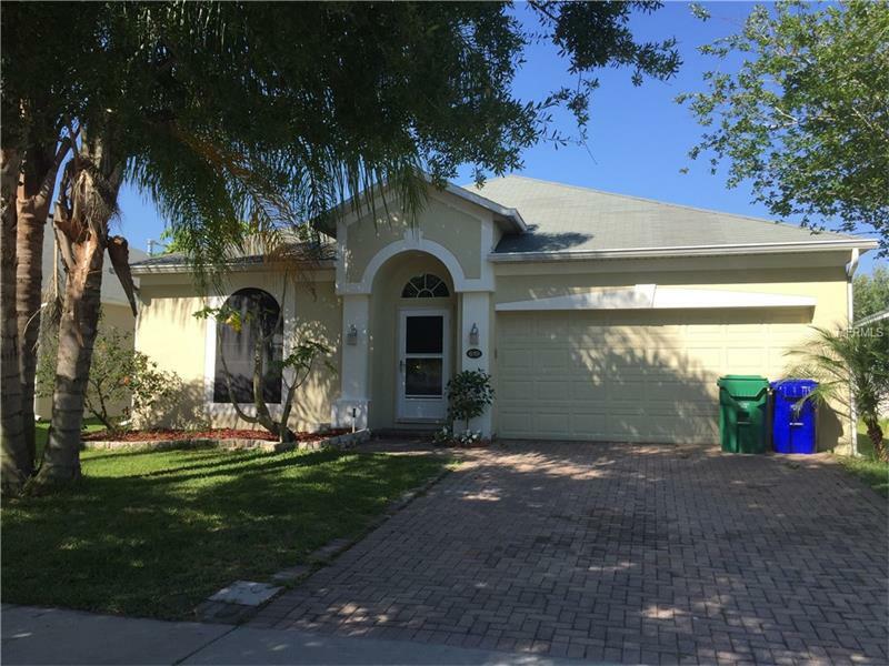 Property Photo:  619 Home Grove Drive  FL 34787 